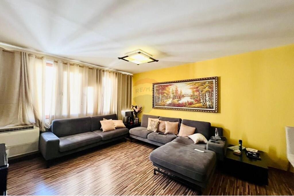 APARTMENT 3+1+2+PARKING FOR SALE