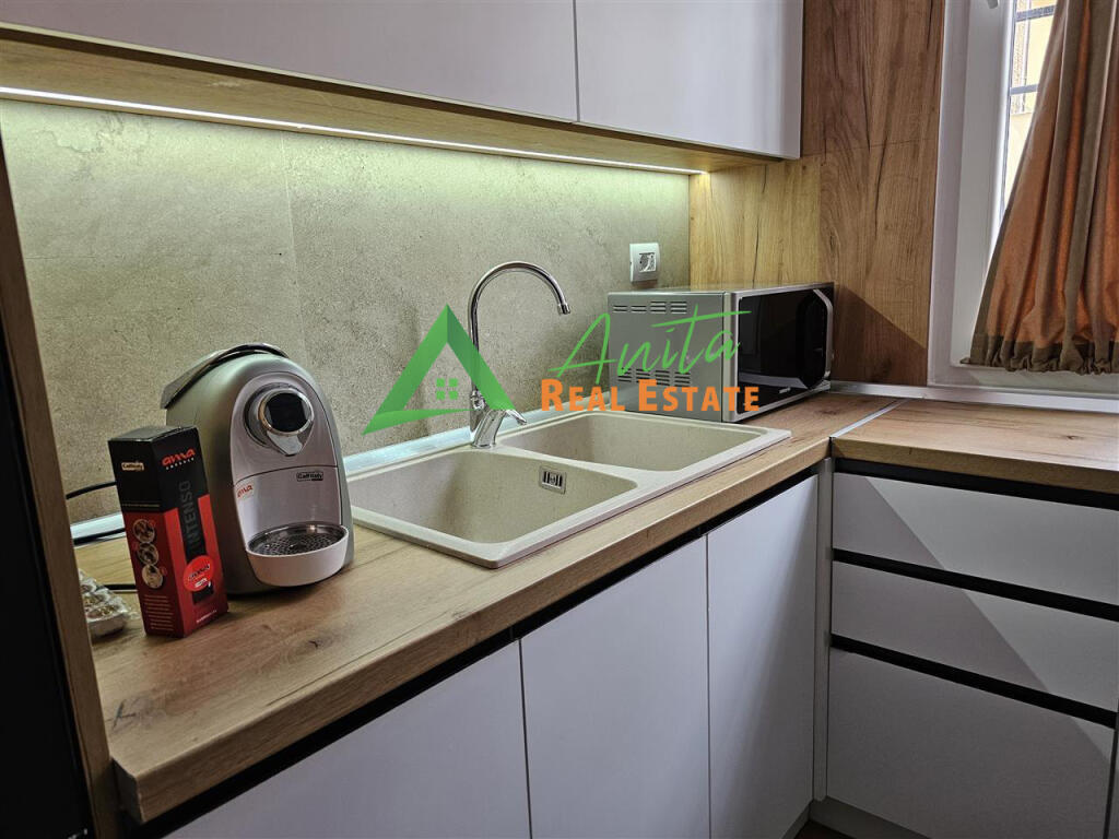1+1 for Rent - Kavaja Street, near the Polyclinic!