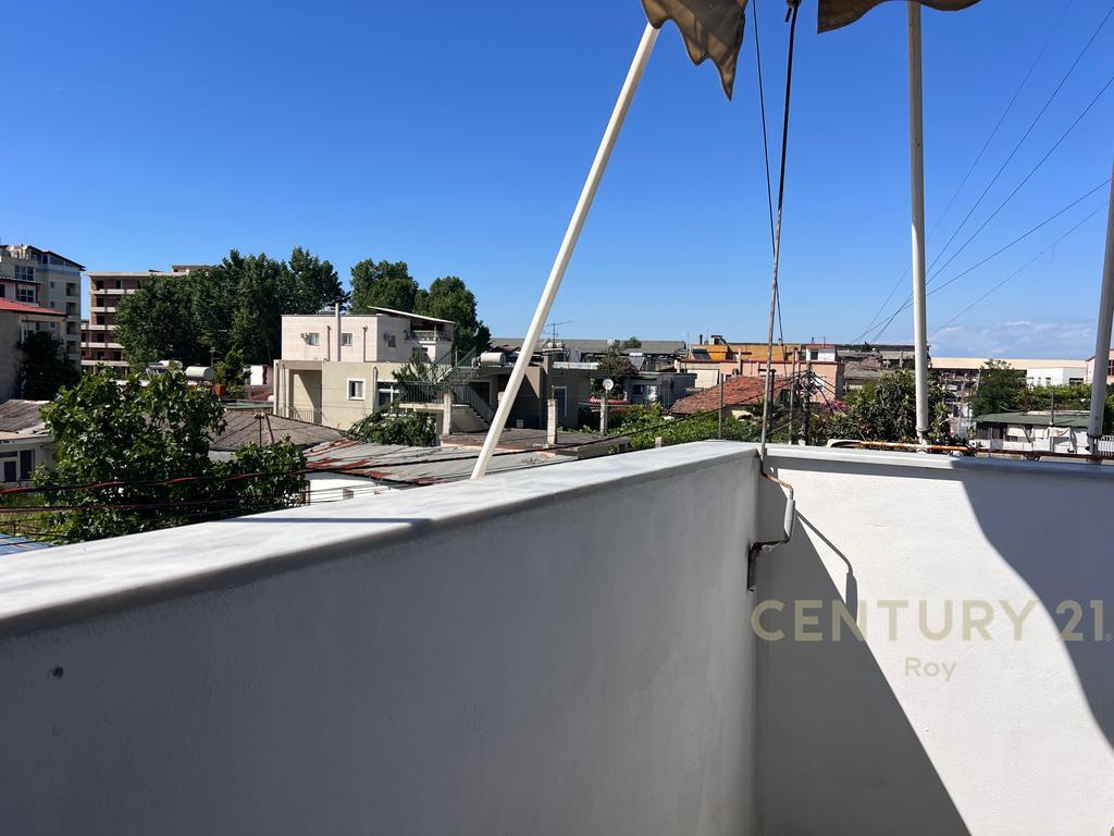 FOR RENT APARTMENT 2+1 IN THE BEACH AT RROTA E KUQE!