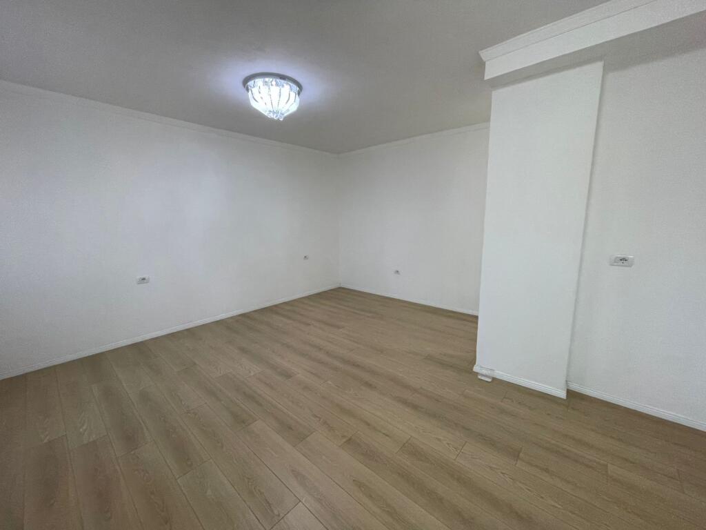 1+1 apartment for sale in Yzberisht!