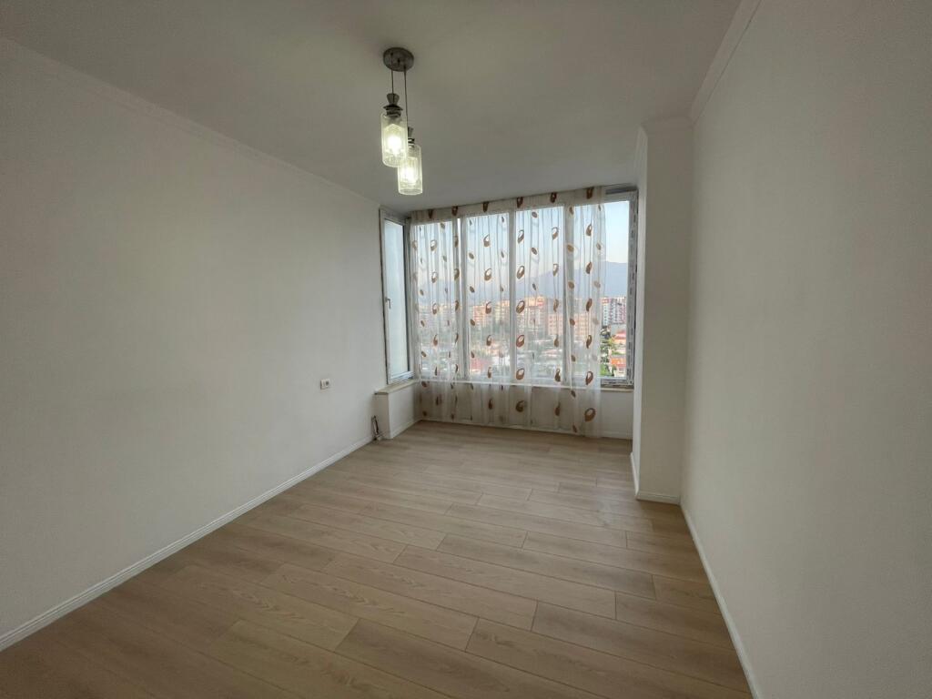 apartament 1+1 për shitje