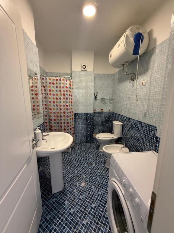 For sale 1+1 apartment on Barrikadave Street in the center of Tirana.
