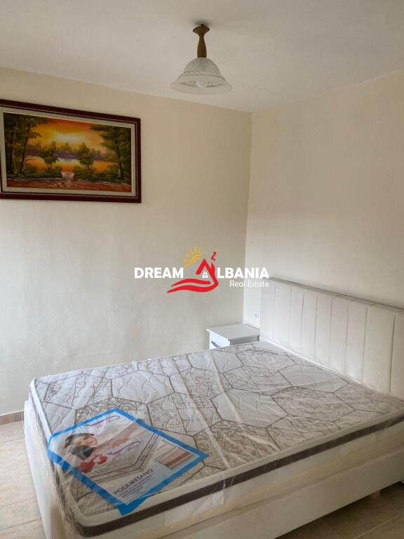 Apartament 1+1 me qera ne Qender te Tiranes, tek Rruga e Barrikadave (ID 4219420)