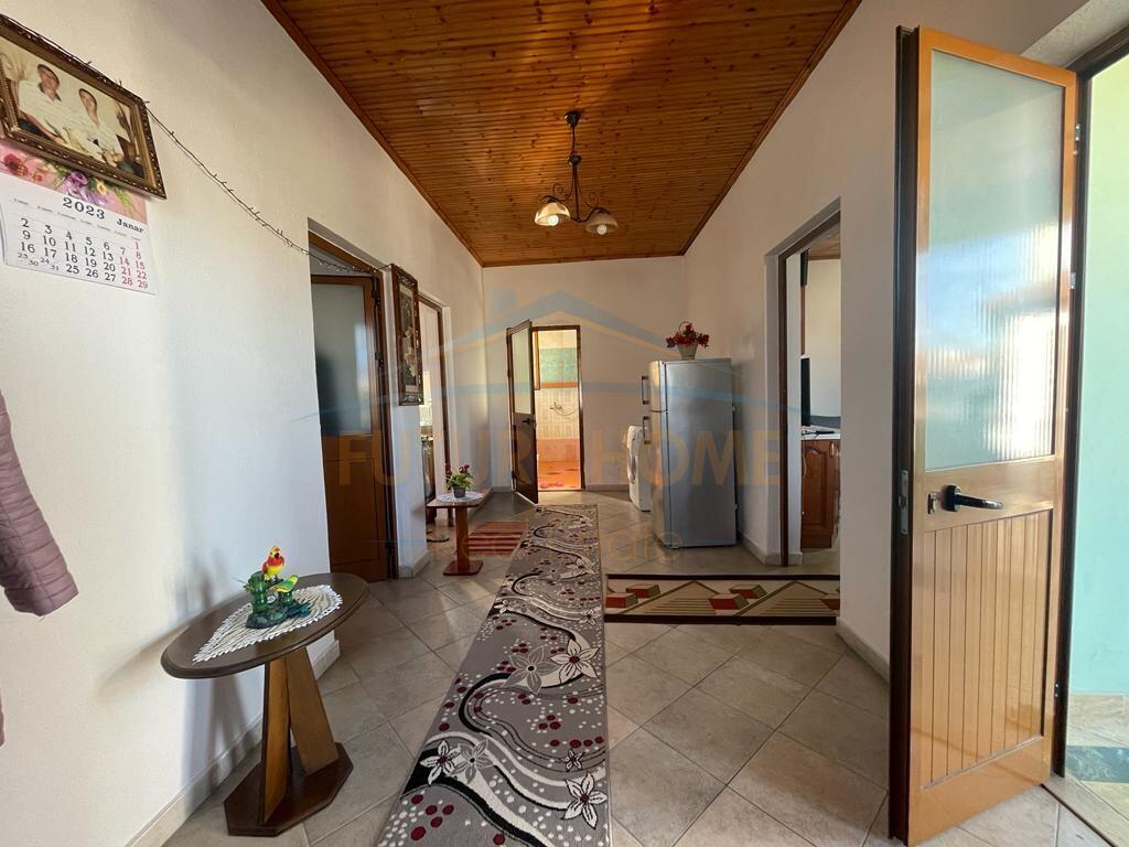 For sale, Private House, Institute