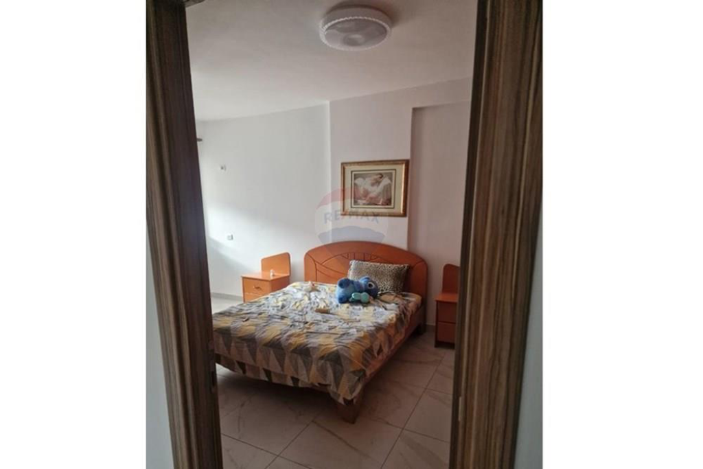 2+1 apartment for rent at Tirana Golden Park!