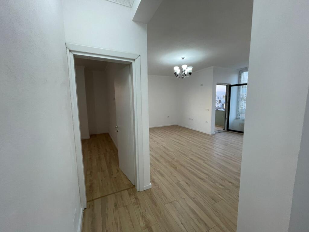 apartament 1+1 për shitje