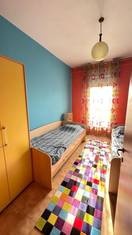 An apartment 2+1 is offered for rent at Zogu i Zi.