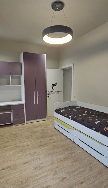 FOR SALE APARTMENT 3+1 LIQENI THATE