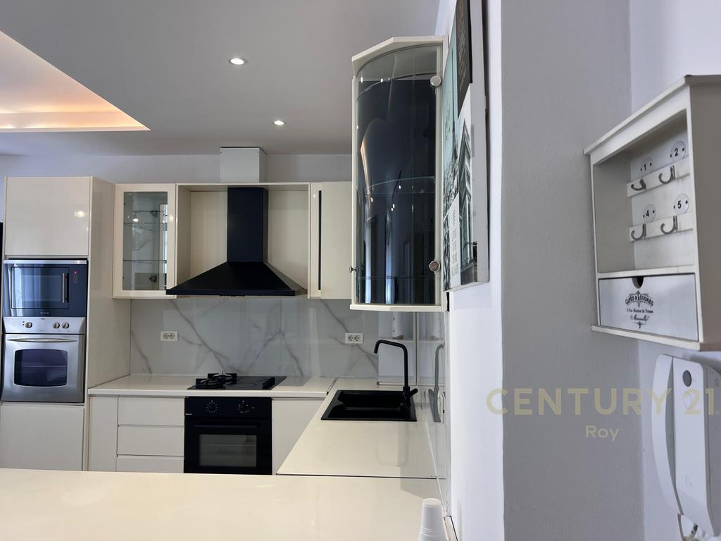 FOR RENT APARTMENT 2+1 IN THE BEACH AT RROTA E KUQE!