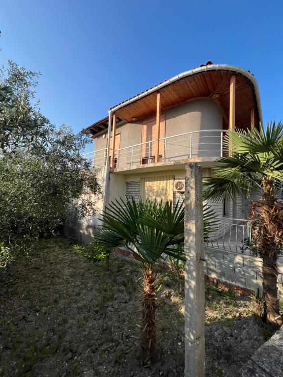 Vila për shitje në Vlorë