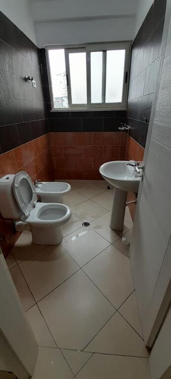 Tirana, an apartment 2+2+3 with balcony is for rent, 3rd floor, 118 m².
