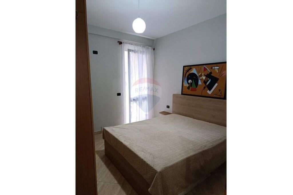 Apartment 2+1 for rent on Islam Alla street, near Myslym Shyri.