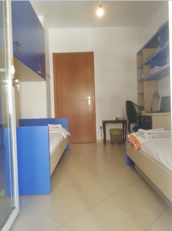 2+1 apartment for rent near the old park