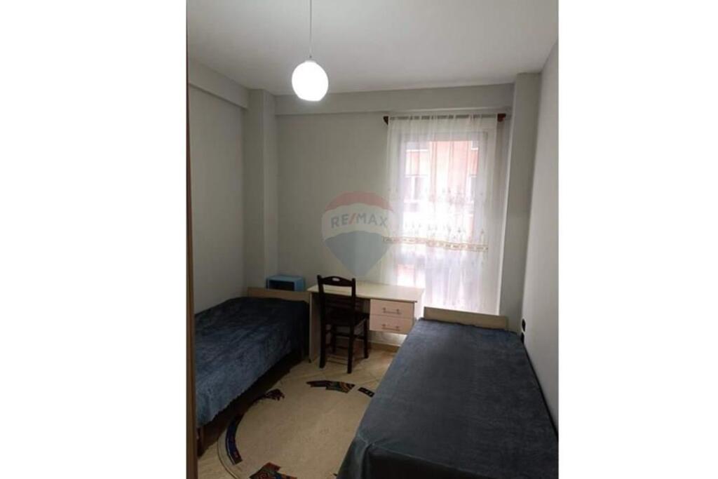 Apartment 2+1 for rent on Islam Alla street, near Myslym Shyri.