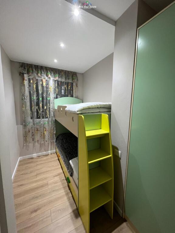 Apartament 2+1 Me Qera Tek Kodra E Diellit (ID B220697) Tirane.