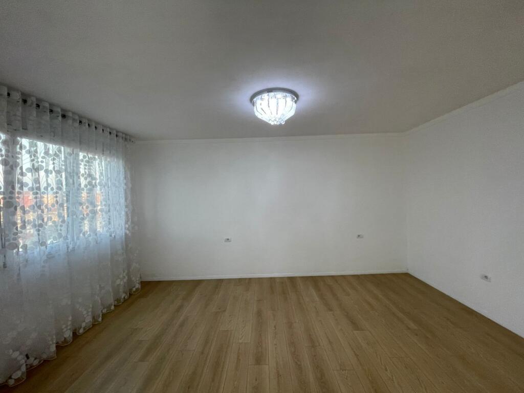 shitet apartament 1+1 yzberisht