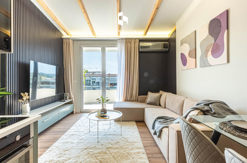 Attico di Lusso ✨ Nuovo: 1+1 con Ampio Balcone (📍Astir - Rotonda, OZONE)