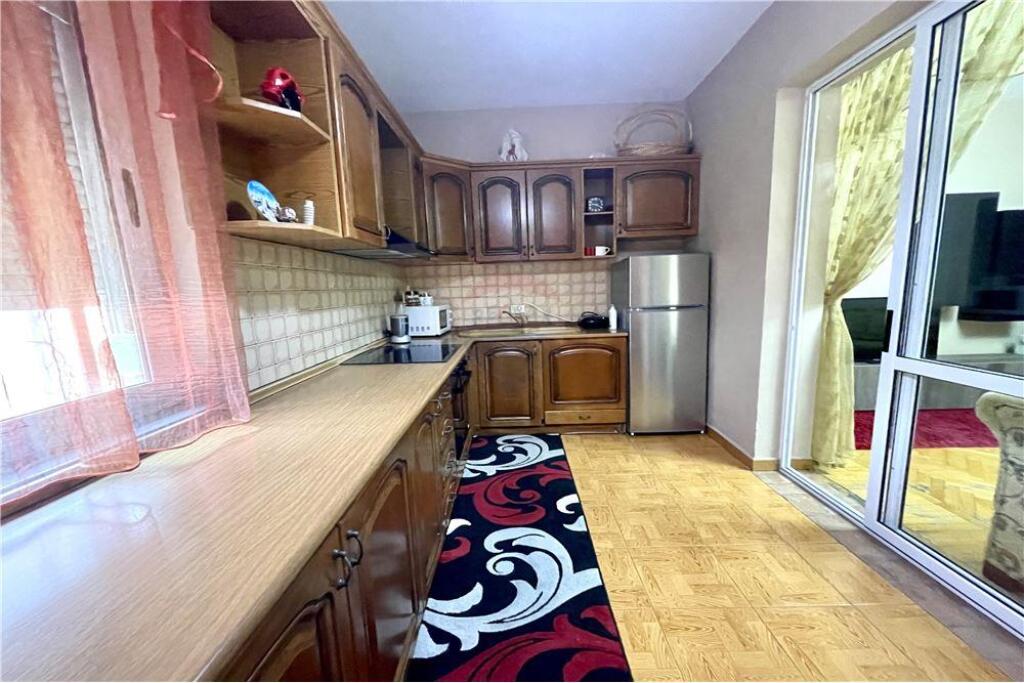 2+1 apartment by the street "Myslym Shyri"!