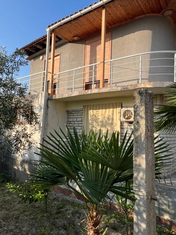 Vila për shitje në Vlorë