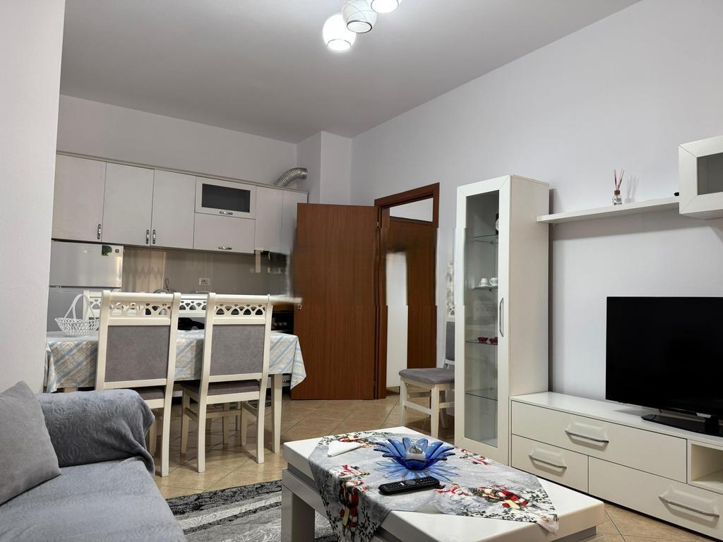 Apartment 1+1 for rent in Astir