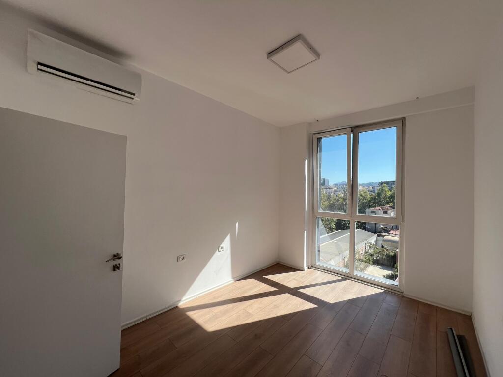 OFFICE FOR RENT NEAR THE OLD PARK