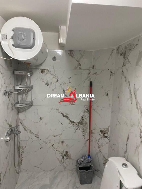 Apartament 1+1 me qera ne Qender te Tiranes, tek Rruga e Barrikadave (ID 4219420)