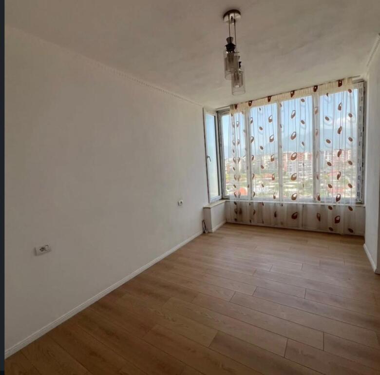 For sale Apartment 1+1 located in Yzberisht.
