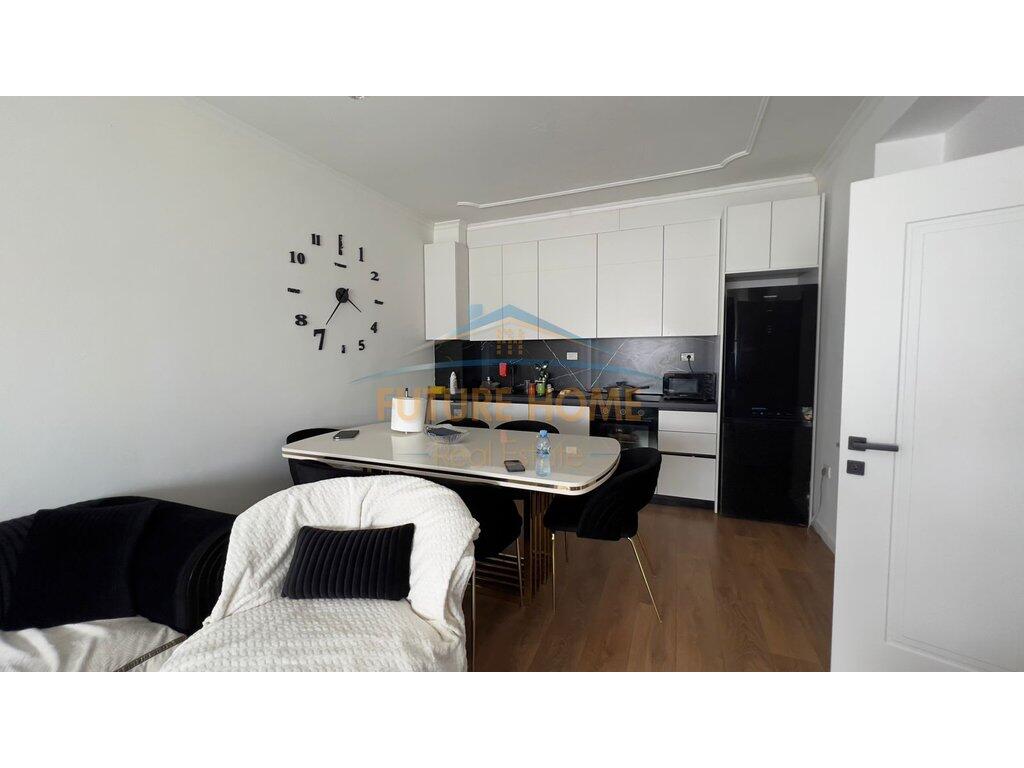 For sale Apartment 2+1, Porcelain