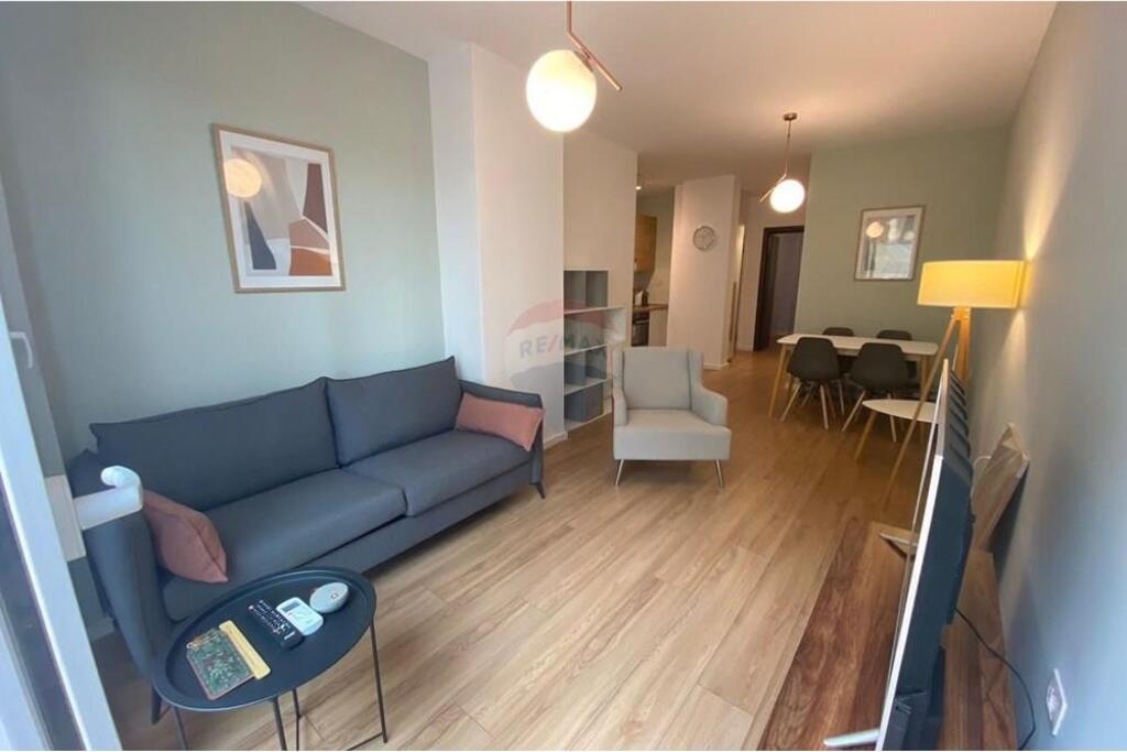 Apartament 1+1 me verande tek Kodra e Diellit