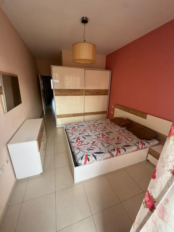 Apartment 2+1 for rent in Yzberisht!