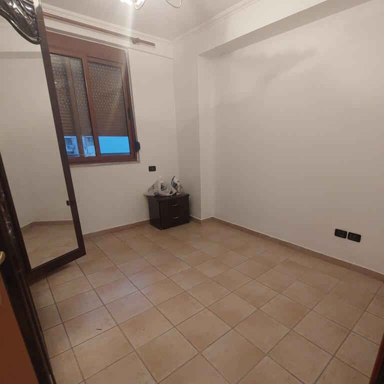 Apartment 1+1 for sale on Myslym Shyri street!