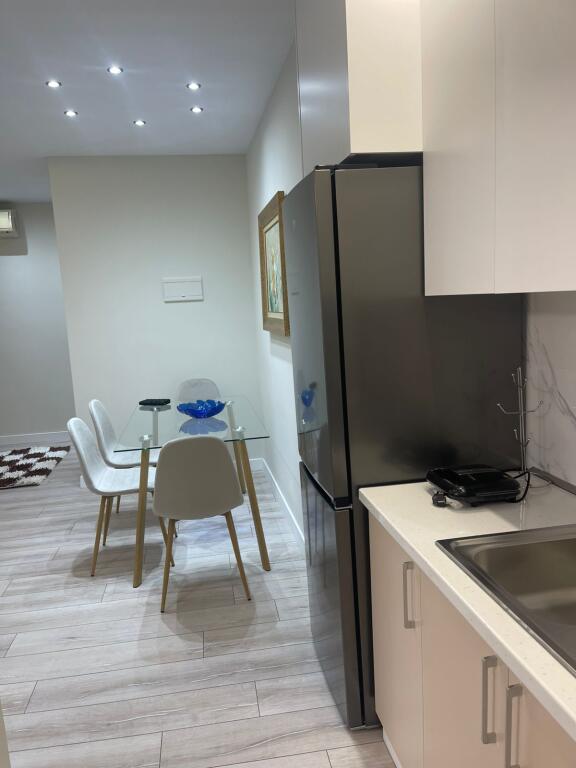 For Rent Apartment 1+1 - Rruga e Kosovareve 🏙️