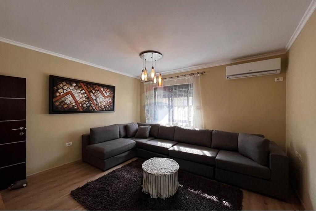 2+1 apartment for rent at Dinamo Stadium!