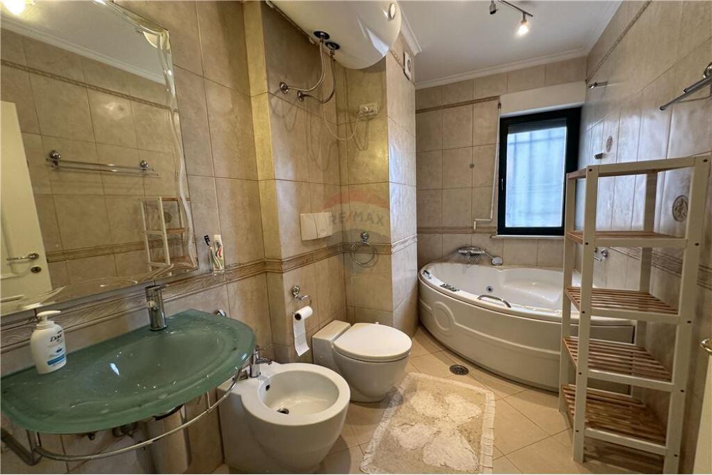 Apartament 2+1+2 për qira tek Garda!