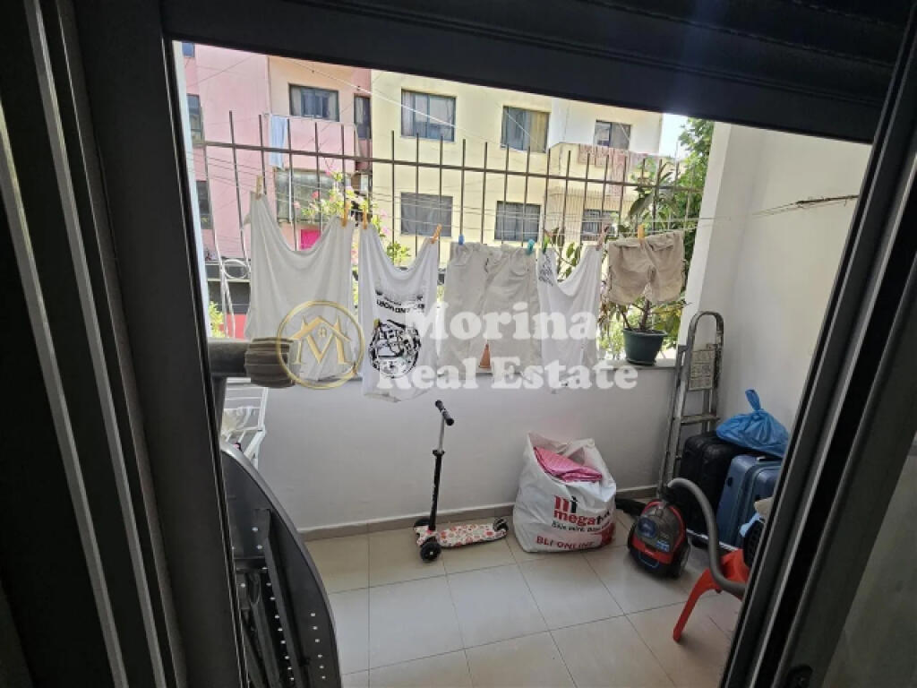 Apartament 1+1 Përballë Deliorgjit, 450 euro/muaj