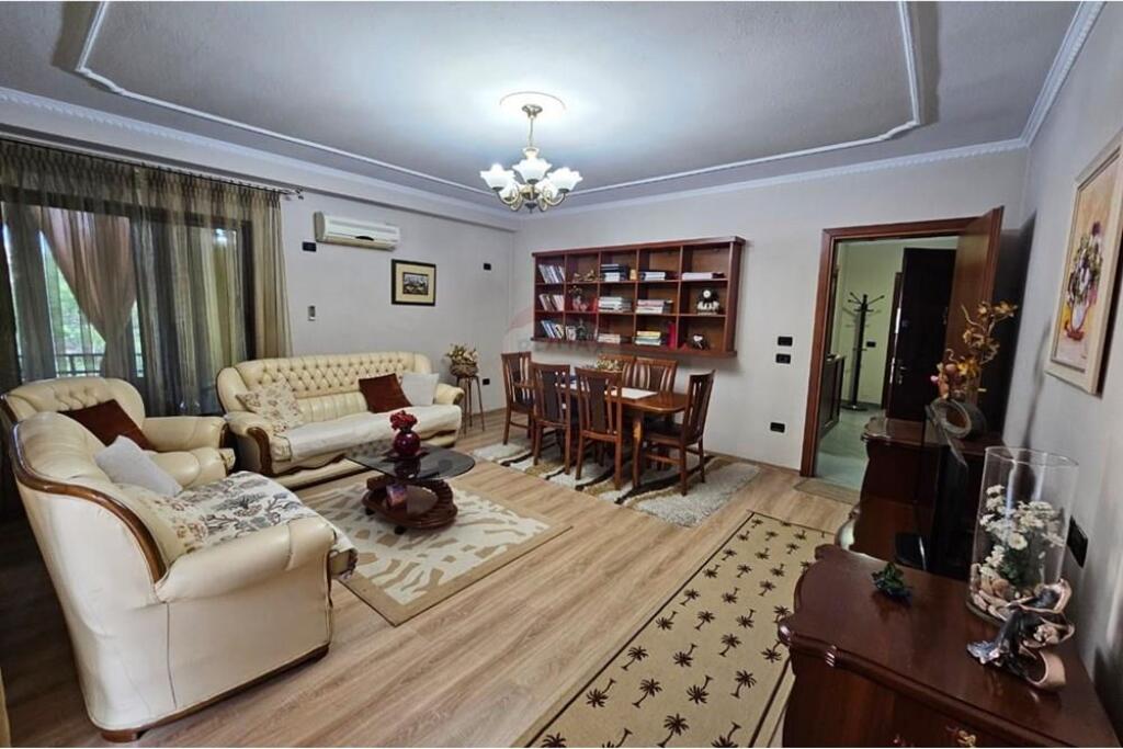 Apartament 1+1 për qira tek Mine Peza