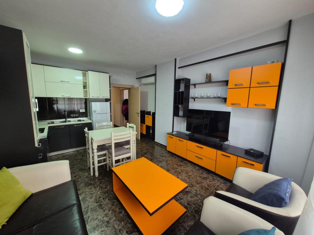 Apartment 1+1 for rent on Rruga e Kosovareve.