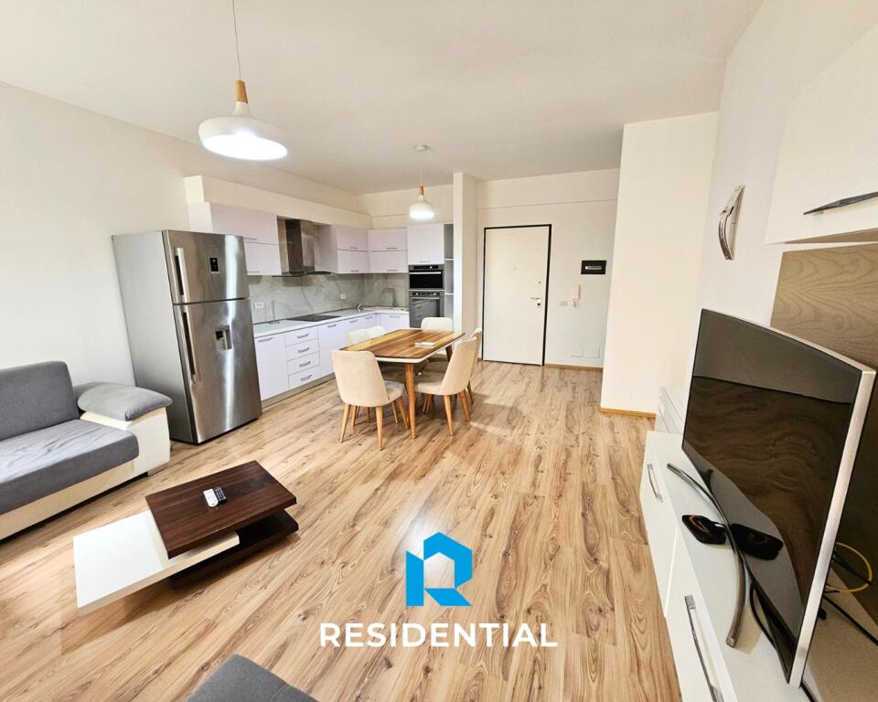 Tek Kompleksi FZ, Jepet Me Qira Apartament 2+1+2 Garazhe!