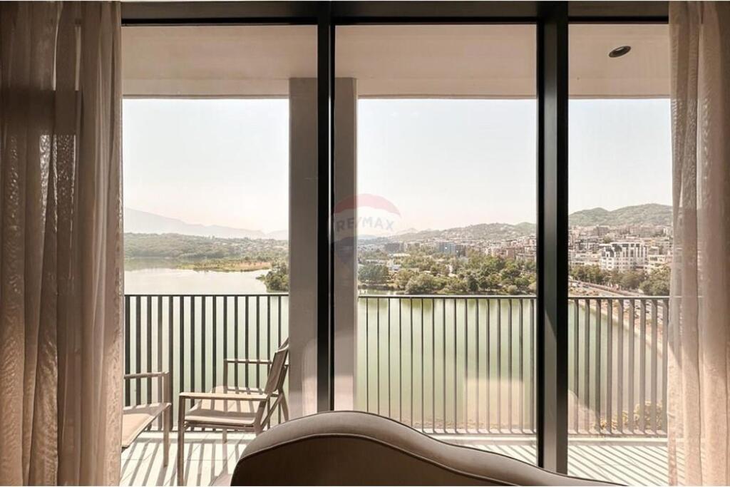Apartament 2+1 për qira, Lake View