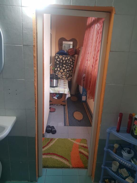 For sale, 2 connected 1+1 apartments, Petro Nini Luarasi High School, Tirana
