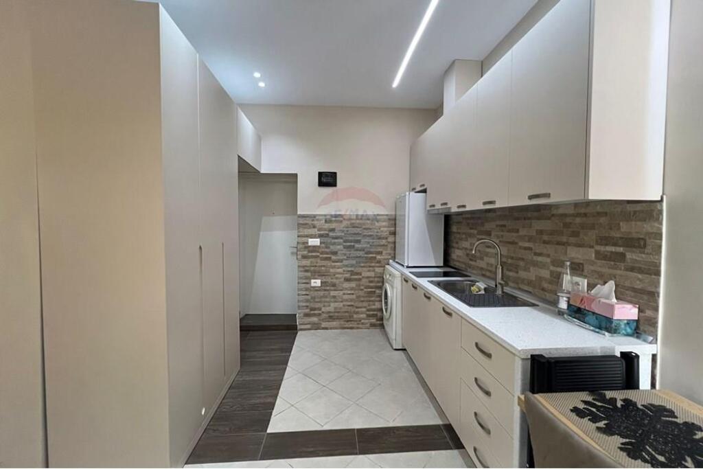 Apartment for rent on Rruga e Durresit!