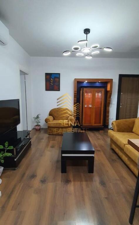 Qira, Apartament 1+1+blk, Rruga e Dibres prane Shkolles se Bashkuar