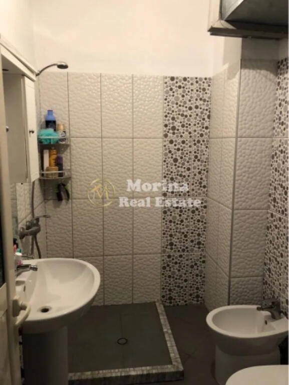 Rent apartment 1+1 with balcony, Selite