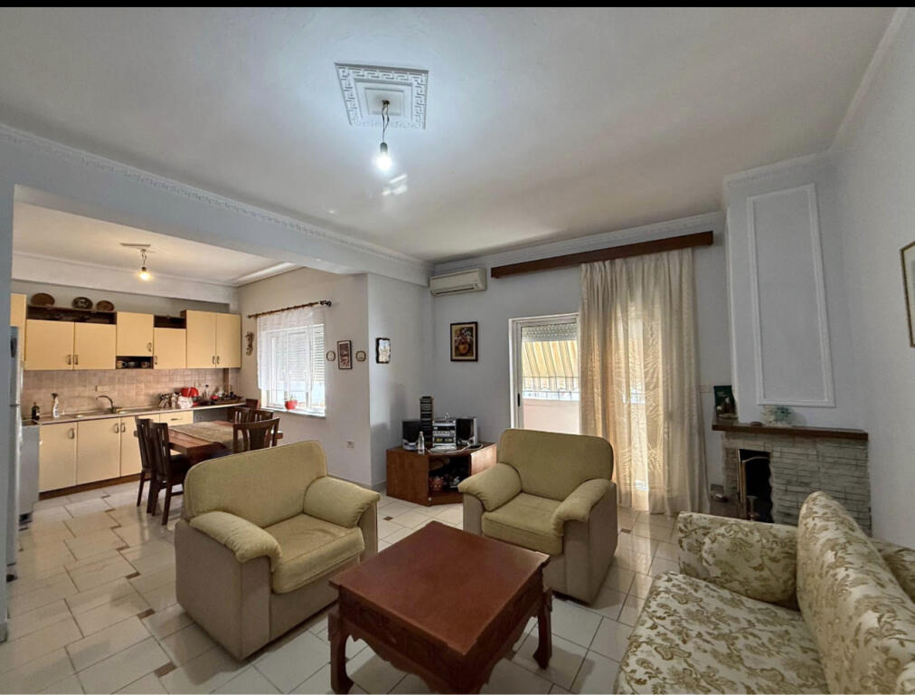 2+1 apartment for rent at Mine Peza
