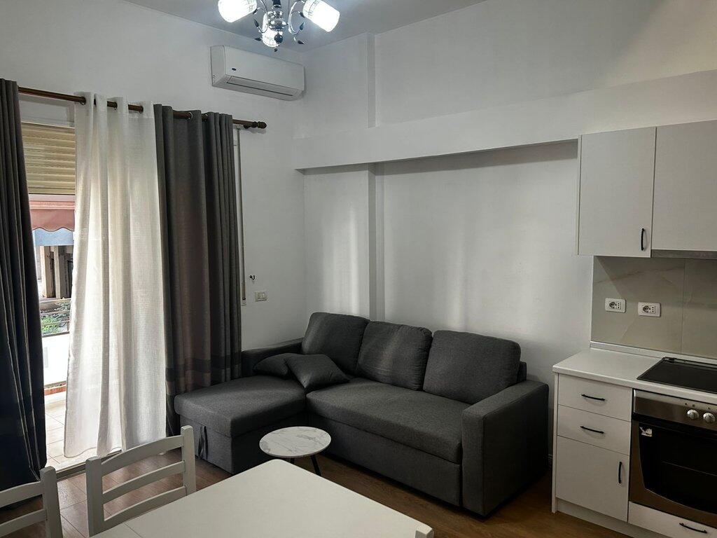 Rent, Apartment 1+1+Storage, Golden Park Complex, Tirana.