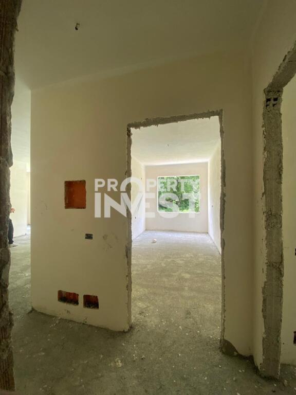 For sale Apartment 2+1+2 Complex Xheluks, Elbasan Street.
