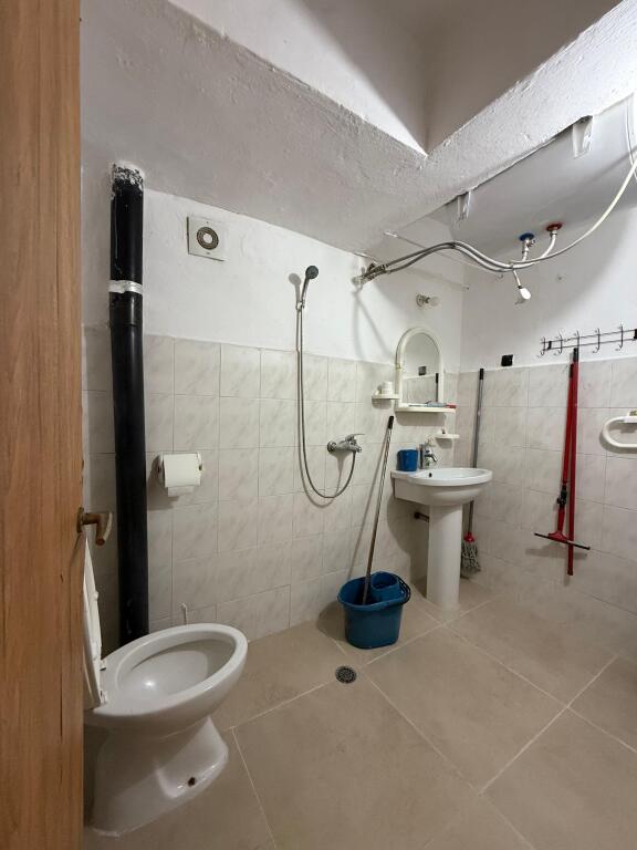 In Affitto Appartamento 2+1+1 Balcone