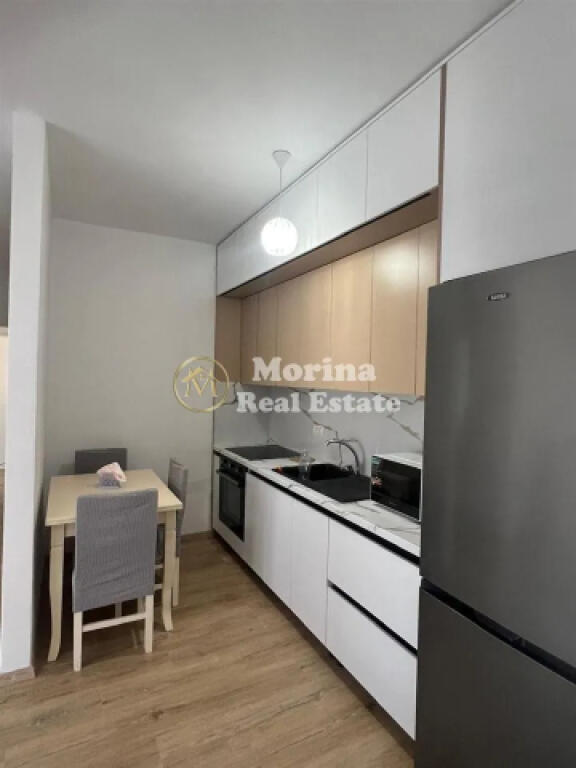 Qera, Apartament 2+1+2 Prane Fjori Di Bosko
