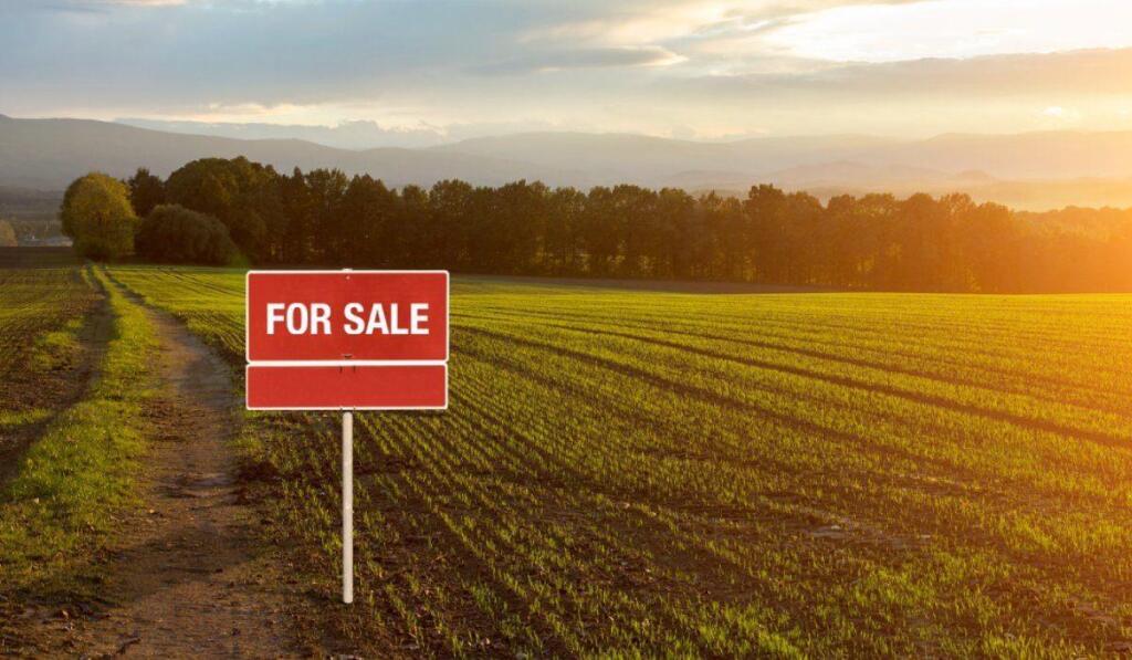 For sale Land 3,000 m² – Mezez, Tirana
