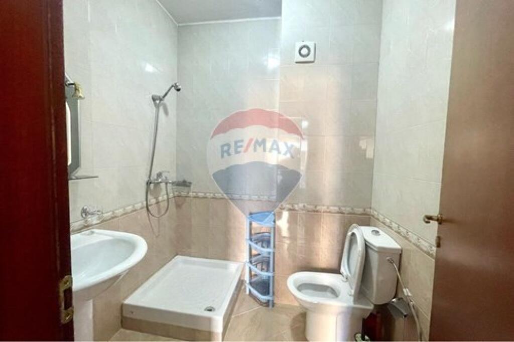 Apartment - For Rent - Paris Commune
